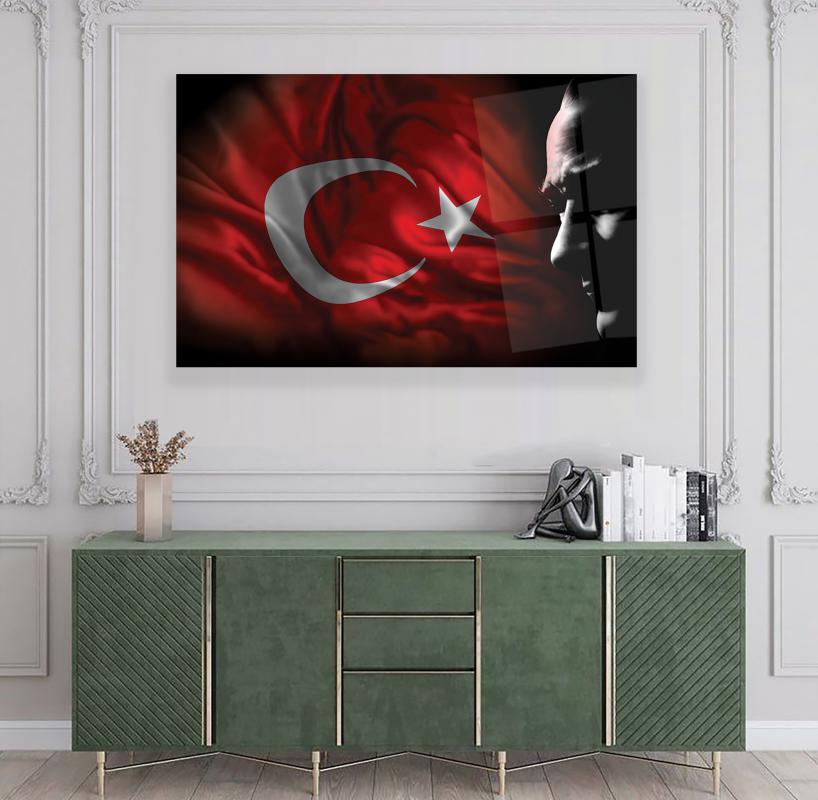 Atatürk%20ve%20Türk%20Bayrağı%20Cam%20Tablo